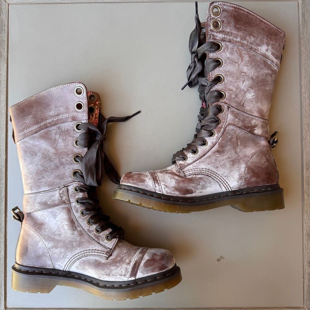 NEW Dr. Martens Triumph Boots Womens Sz 8 Brown Pink Floral Foldover Tall Combat - Picture 6 of 16